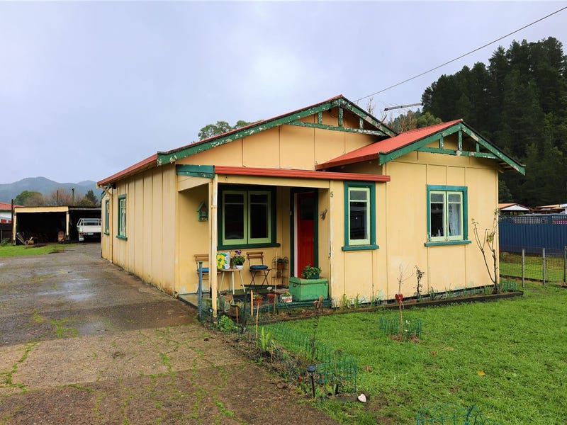 5 Bury Street, Queenstown, Tas 7467 Property Details