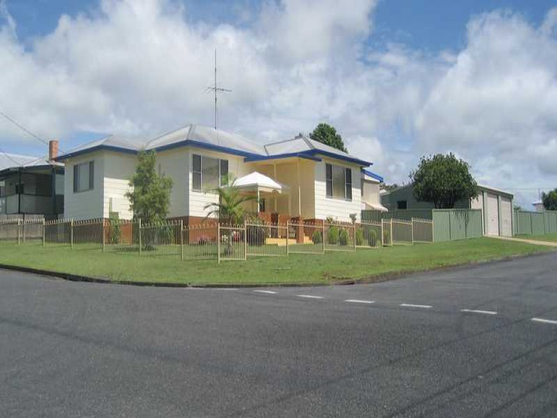 18 Cameron Street, West Kempsey, NSW 2440