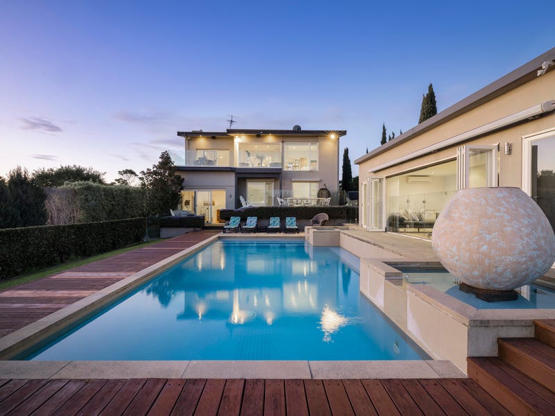 4 Bedroom Houses for Sale in Mount Eliza, VIC 3930 (+1 location