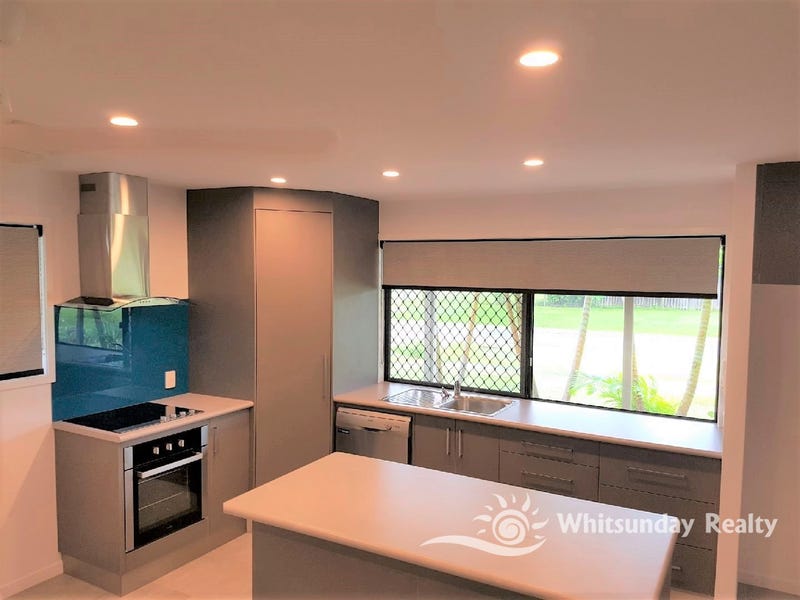 17 Shannon Street, Midge Point, QLD 4799