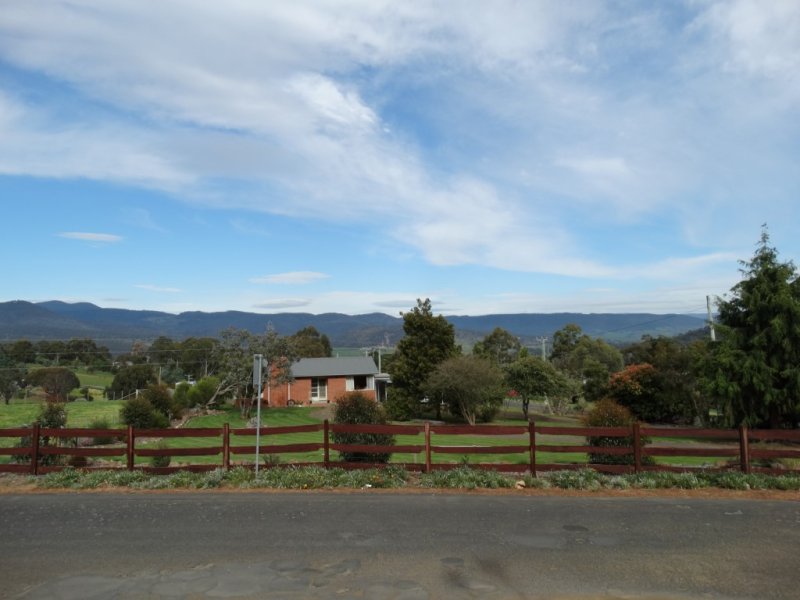 105 Saddle Road, New Norfolk, TAS 7140