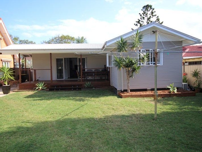 110 King Street, Woody Point, Qld 4019 House for Sale