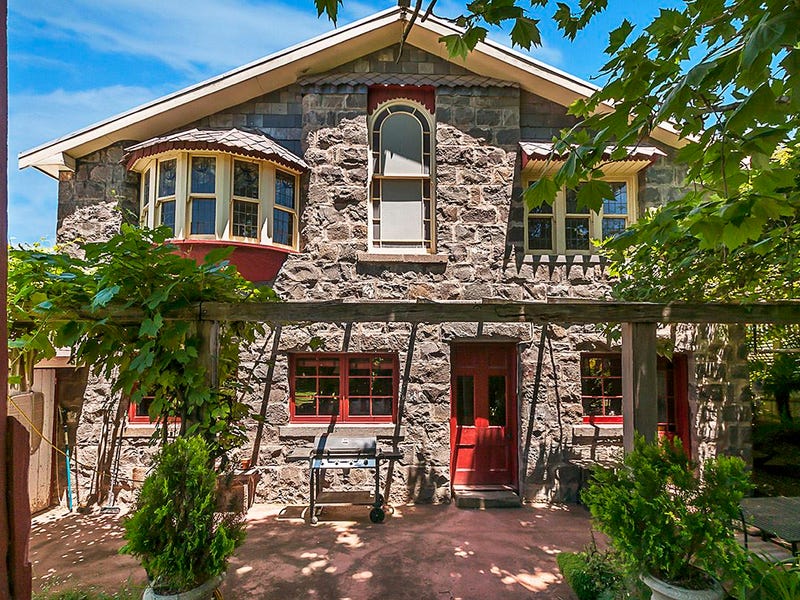 30 Burns Street, Hamilton, Vic 3300 Property Details