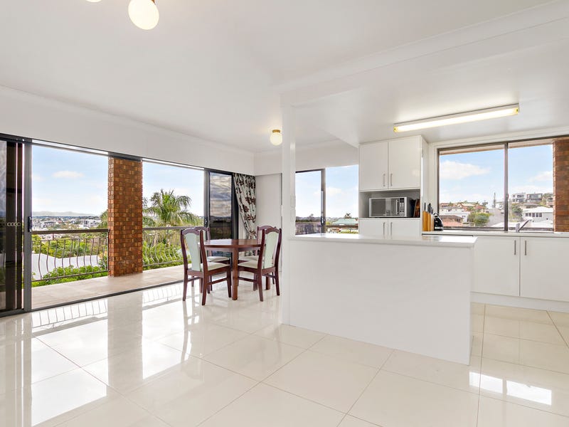 4/43 Hunter Street, Wooloowin, Qld 4030 Property Details