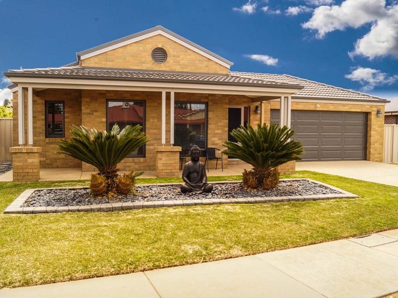 72 Wattle Drive, Numurkah, VIC 3636