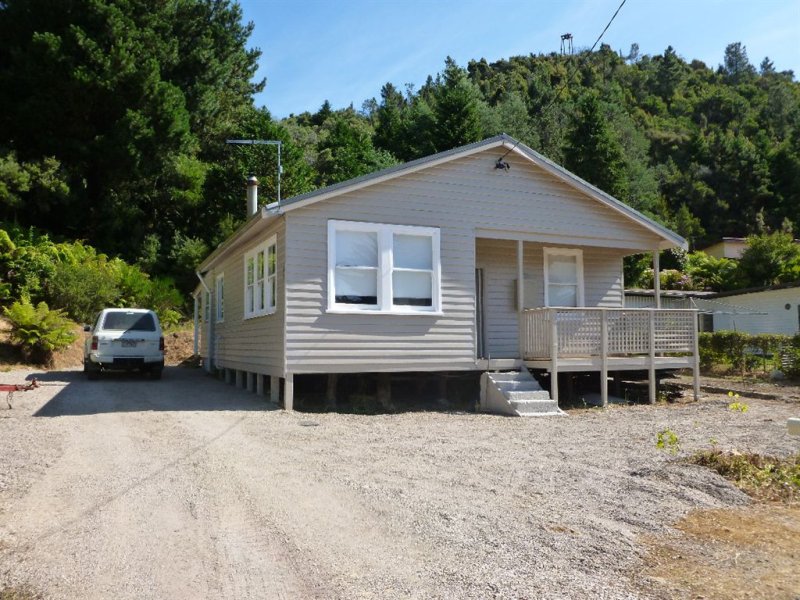 2628 Batchelor St, Queenstown, Tas 7467 Property Details