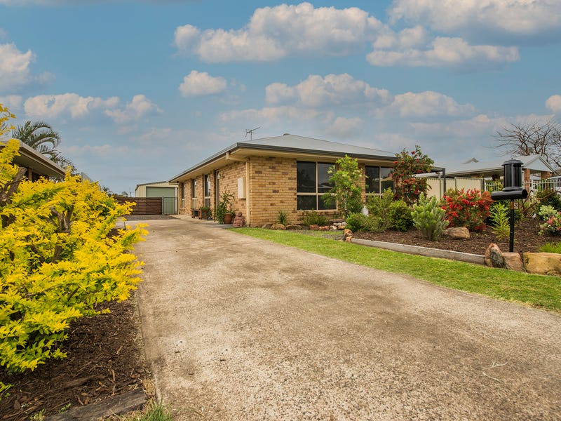 52 Dellvene Crescent, Rosewood, Qld 4340 Property Details