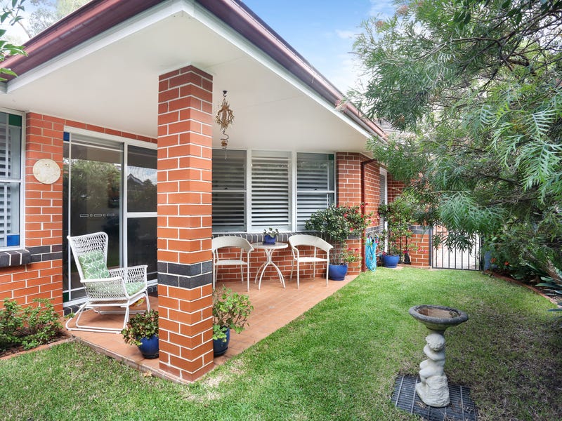 4/45 Rocklea Crescent, Sylvania, NSW 2224 - Property Details