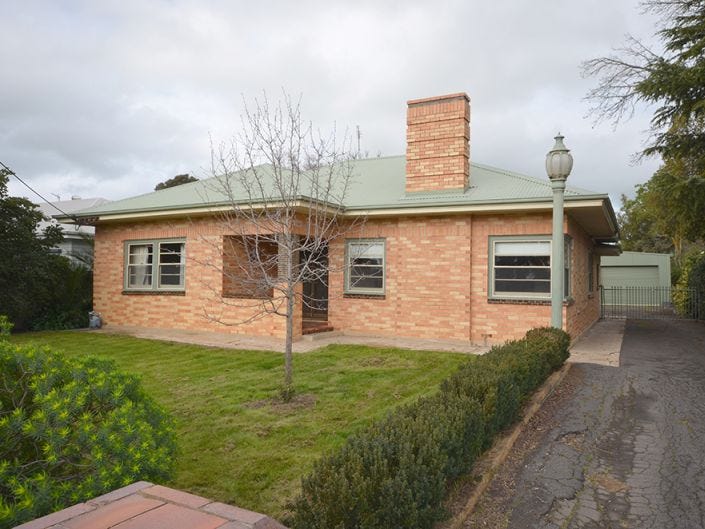 28 Dooen Road, Horsham, VIC 3400