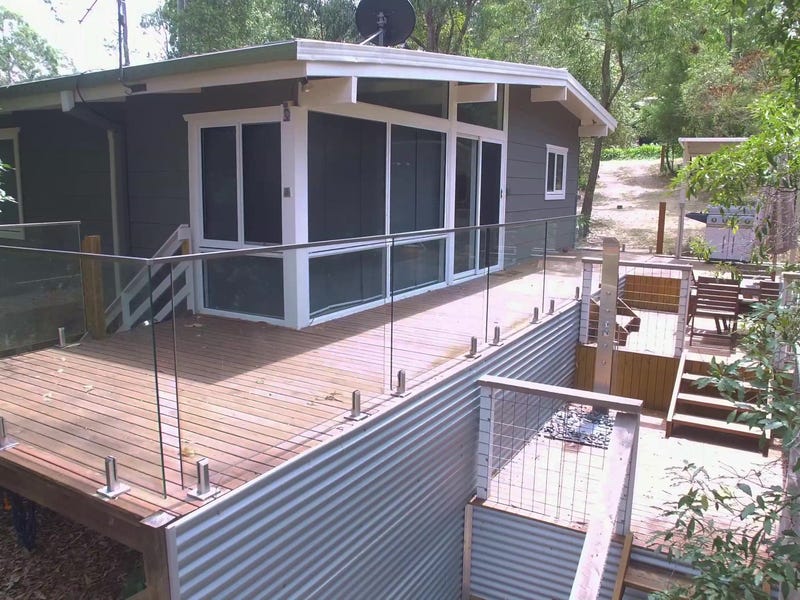 57 Parade, Mossy Point, NSW 2537