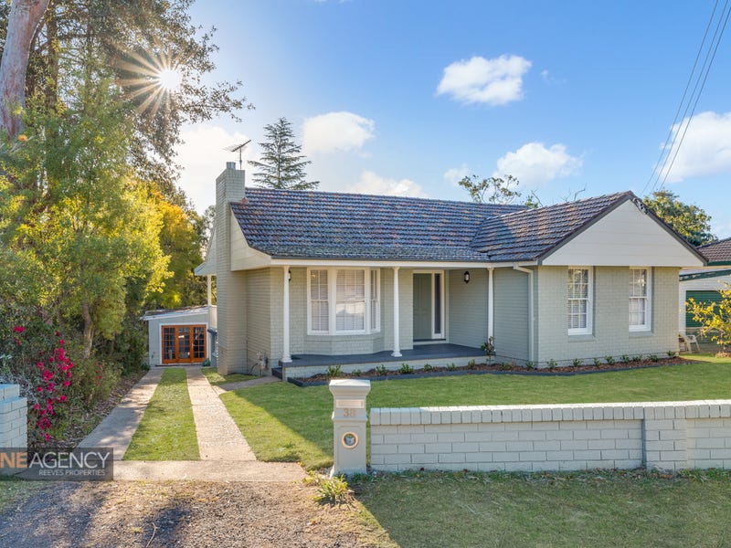 38 Bellereeve Avenue, Mount Riverview, NSW 2774
