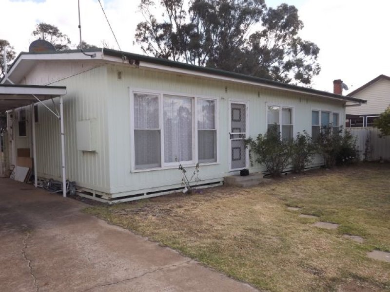 8 Hay Road, Darlington Point, NSW 2706