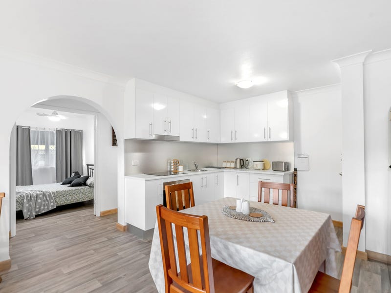 4/8 Maytown Close, Manoora, Qld 4870 House for Sale