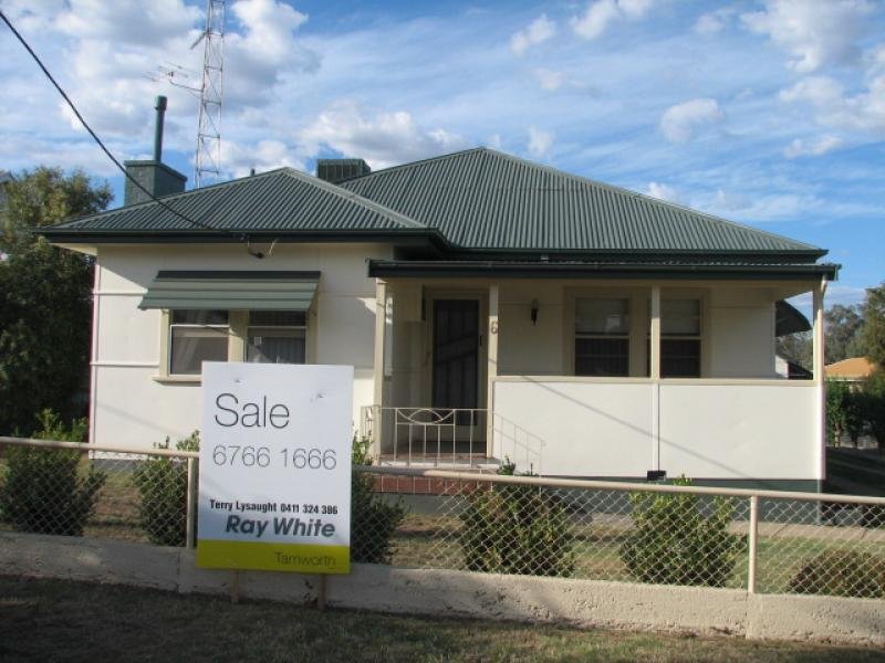 6 Robyn Street, South Tamworth, NSW 2340