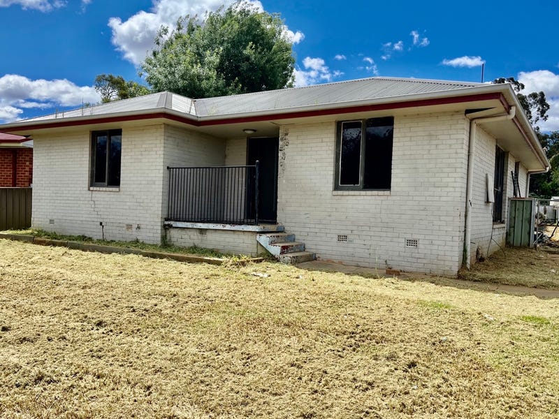 4 Cedar Crescent, Forbes, NSW 2871 Property Details