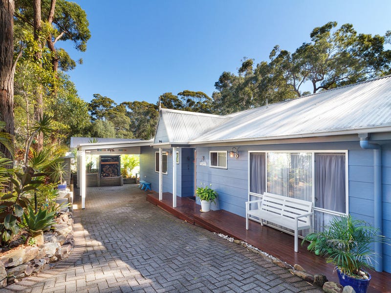 110 Amaroo Drive, Smiths Lake, NSW 2428