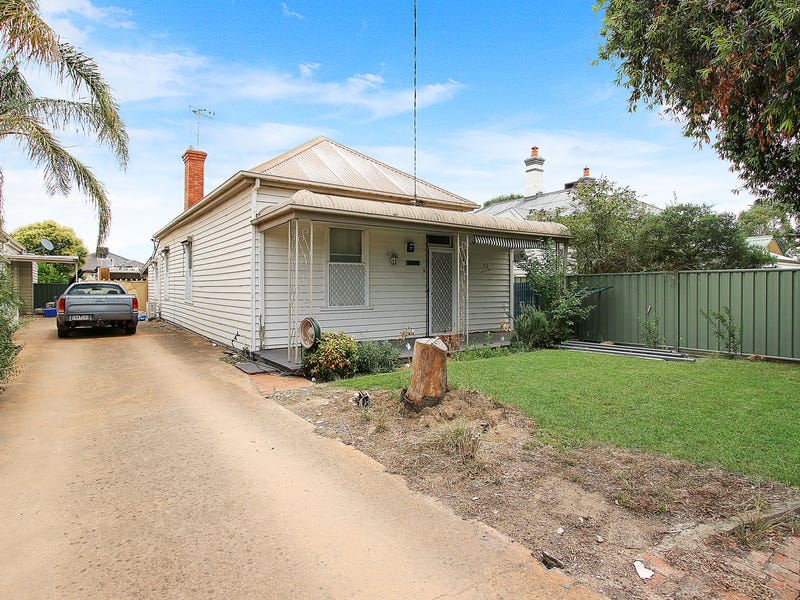 32 Barkly Street, Benalla, VIC 3672