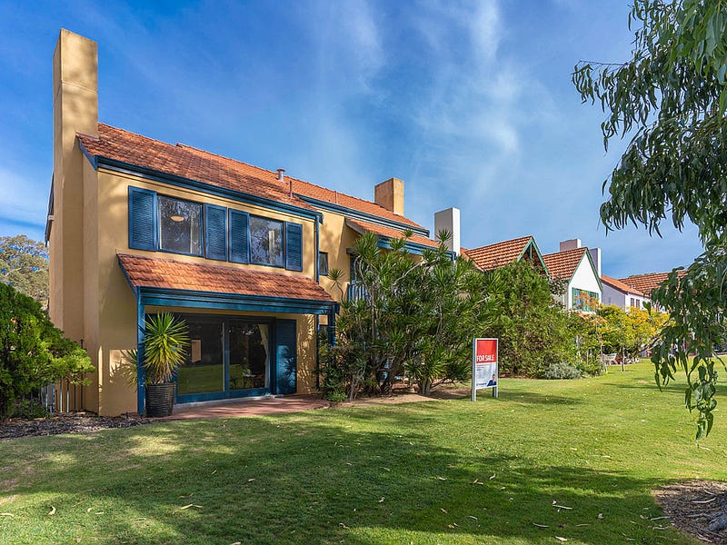 60 Spyglass Grove, Connolly, WA 6027 House for Sale