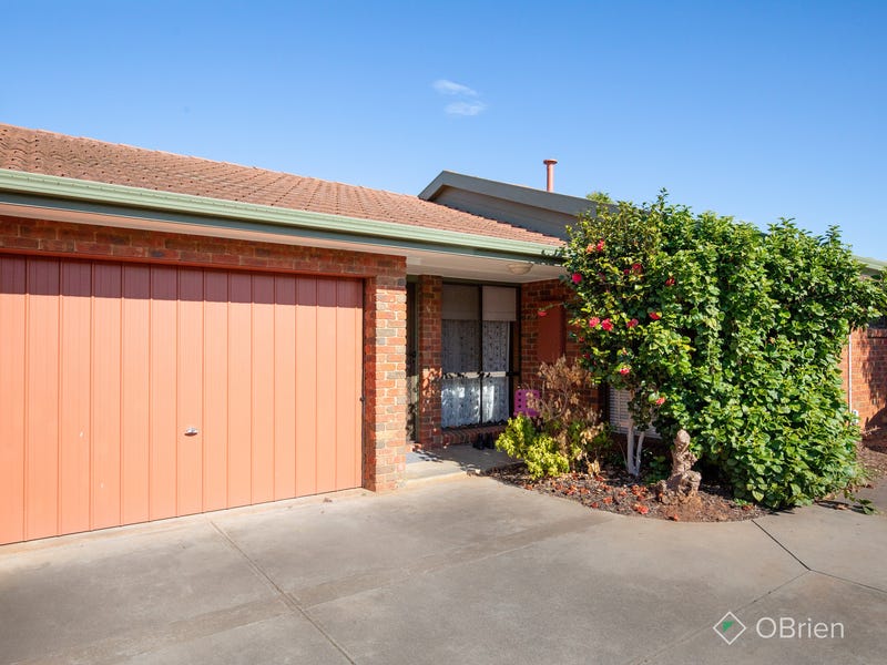 4/9193 Duncans Road, Werribee, Vic 3030 Property Details