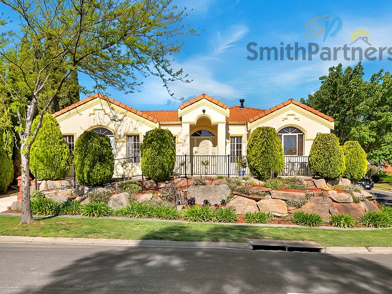 36 Lockwood Drive, Greenwith, SA 5125