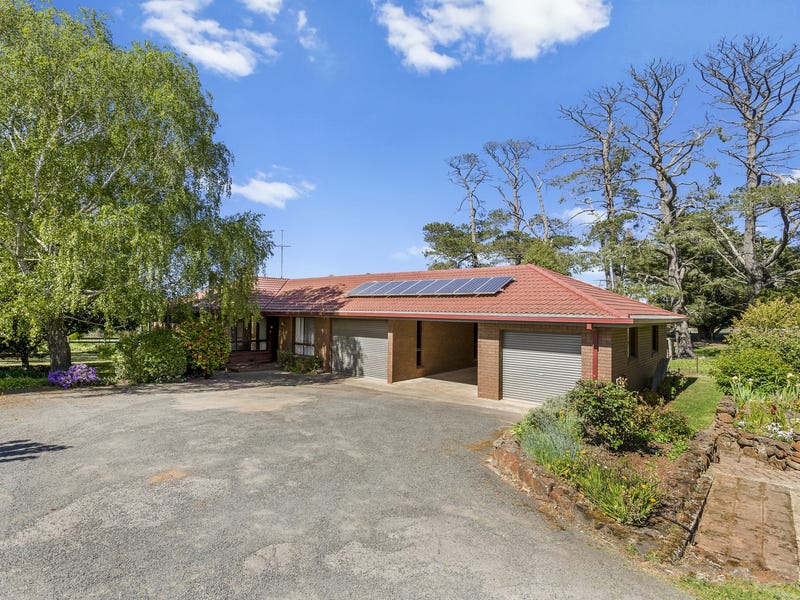 31 Berry Street, Ballan, Vic 3342 Property Details