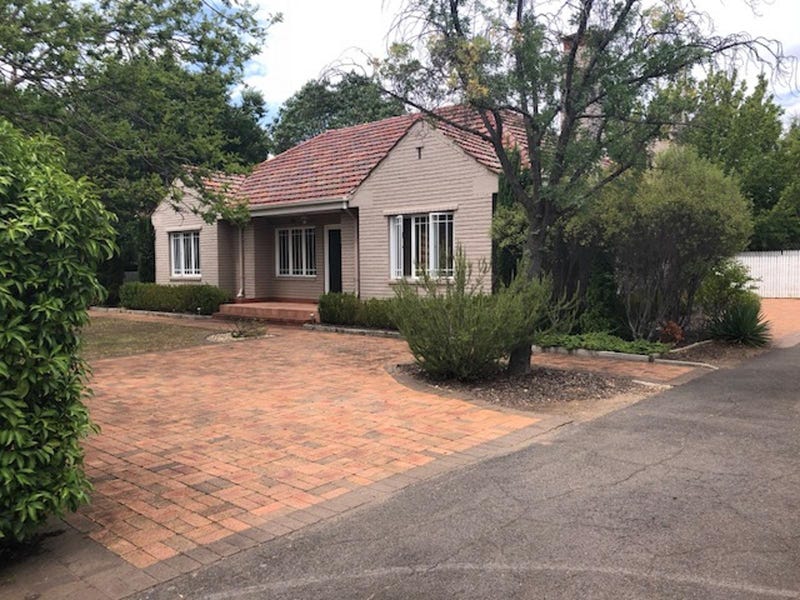 94 Canberra Avenue, Griffith, ACT 2603