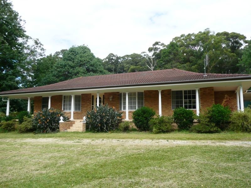 42 Erina Valley Road, Erina, NSW 2250