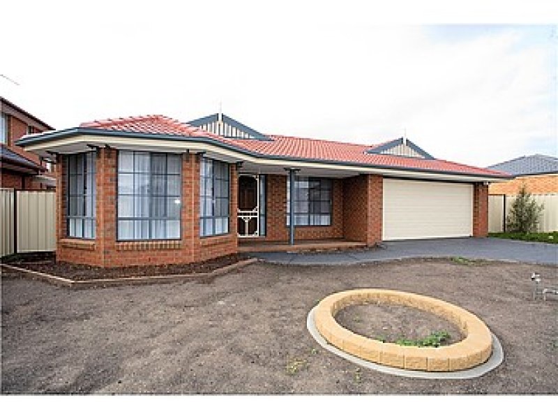 60 Darlingsford Blvd, Melton, Vic 3337 Property Details