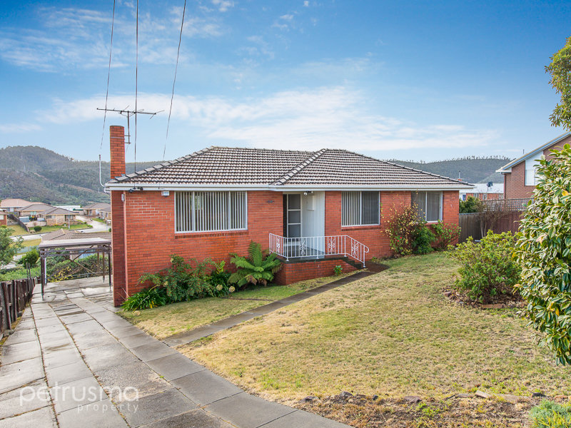 74 Binalong Road, Mornington, Tas 7018 Property Details