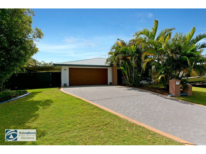 8 Manning Esplanade, Thornlands, Qld 4164 Property Details