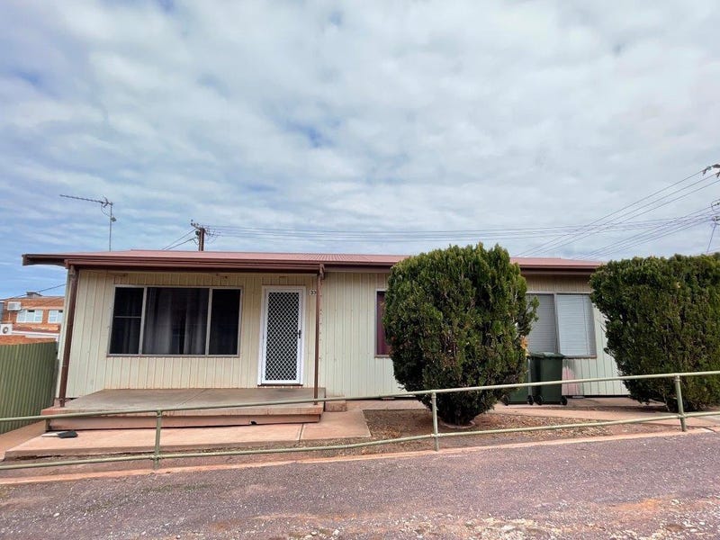 33 Playford Avenue, Whyalla Playford, SA 5600