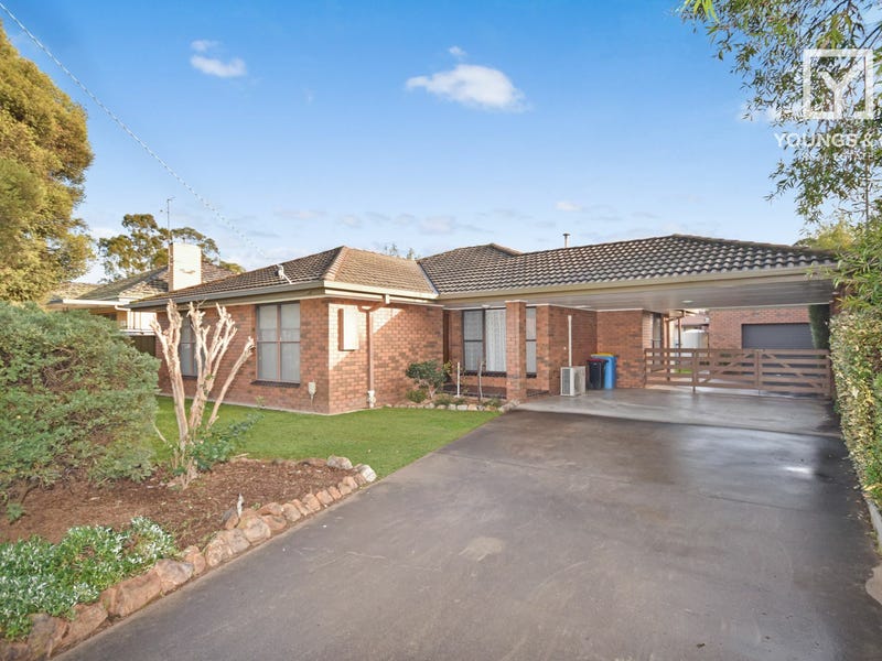 16 Emma Street, Mooroopna, Vic 3629