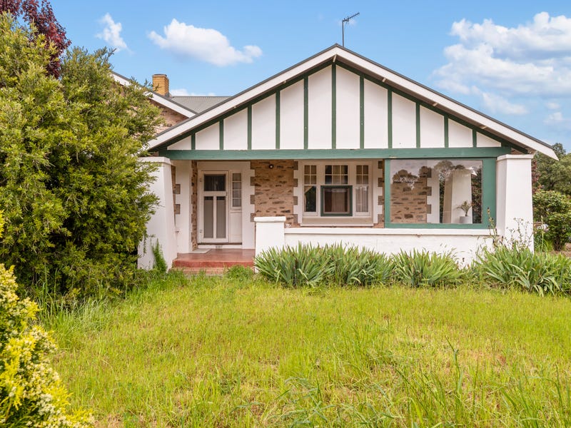 14 Upper Thames Street, Burra, SA 5417 Property Details