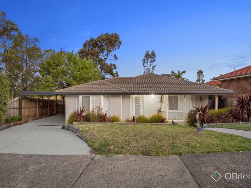 156 David Collins Drive, Endeavour Hills, VIC 3802