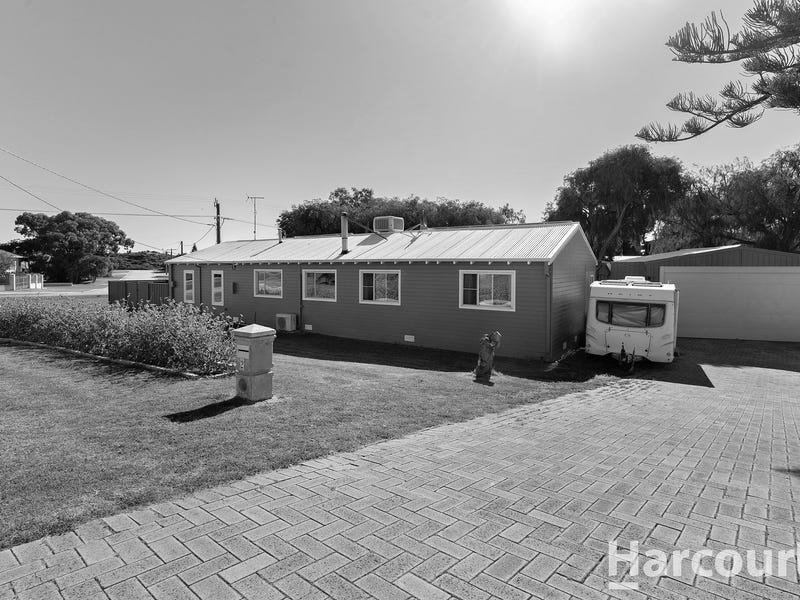 2 Cooranga Road, Falcon, WA 6210 Property Details