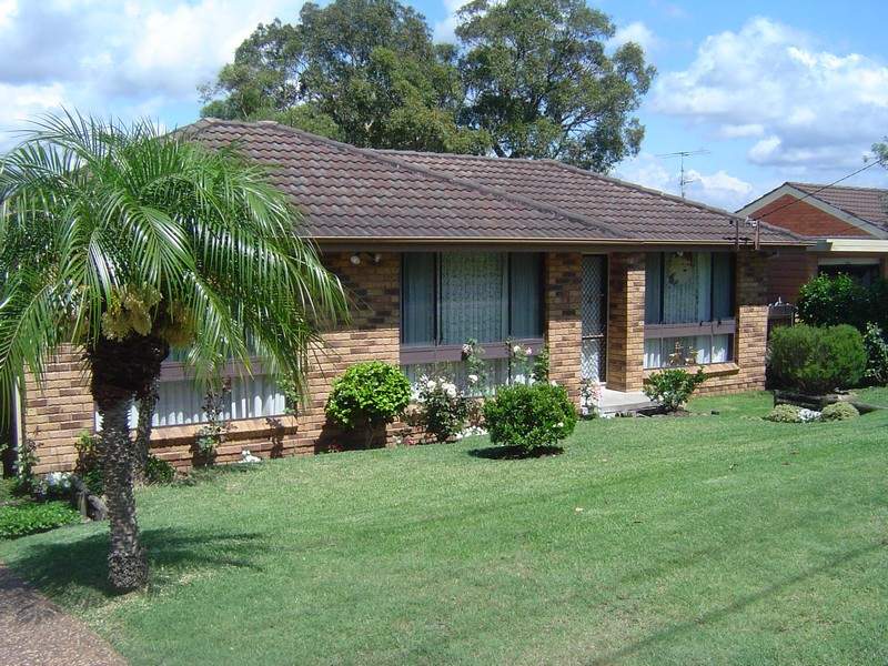 101 The Ridgeway, Bolton Point, NSW 2283
