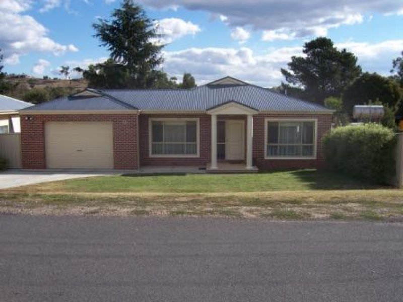 76 ster Street, Alexandra, VIC 3714