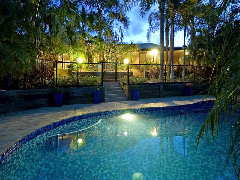 5 Riverdowns Cres, Helensvale, QLD 4212