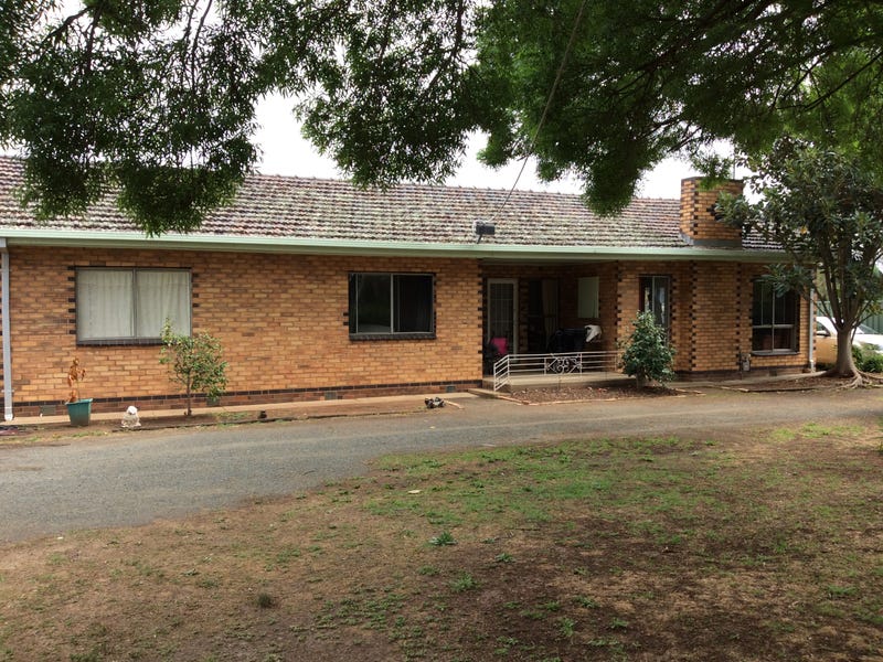 26 Railway Road, Rochester, Vic 3561 Property Details