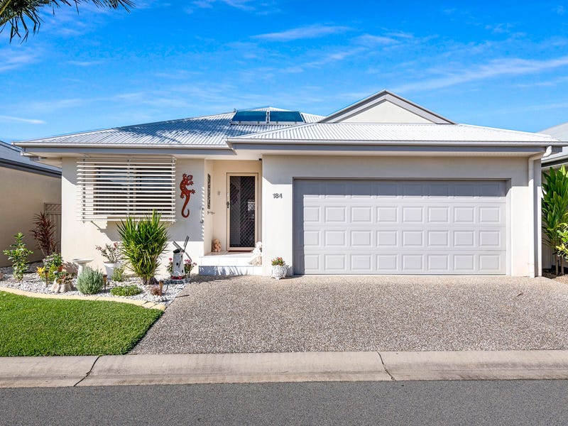 Palm Lake Resort Hervey Bay Retirement Living at 2567 PialbaBurrum