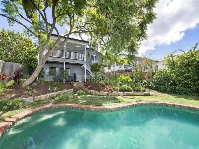 117 Sackville Street, Greenslopes, Qld 4120 Property Details