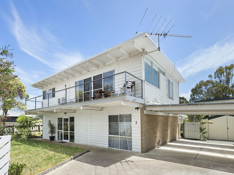 5 Ward Street, St Leonards, VIC 3223