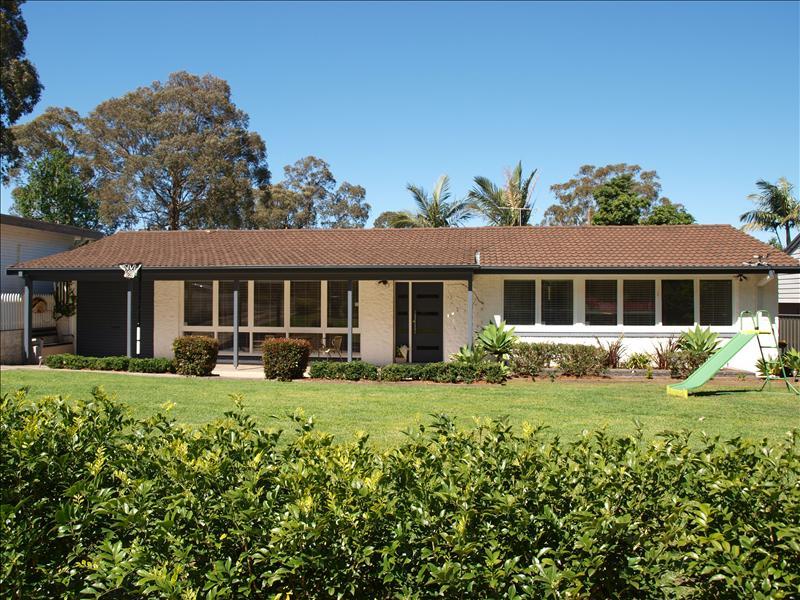 122 Shoalhaven Street, Nowra, NSW 2541 Property Details