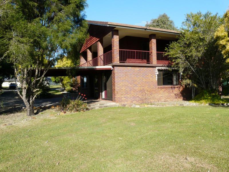 30 Ascot Drive, Loganholme, QLD 4129