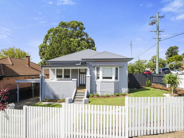 15 Allan Street, Wollongong, NSW 2500