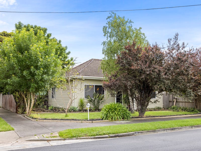 8 Finchaven Street, Herne Hill, VIC 3218