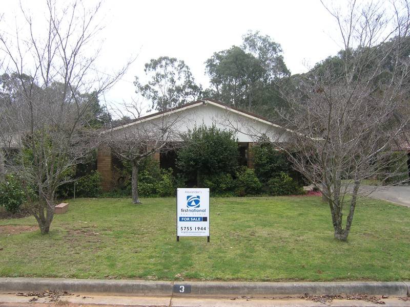 3 Spion Kopje Road, Bright, Vic 3741 Property Details