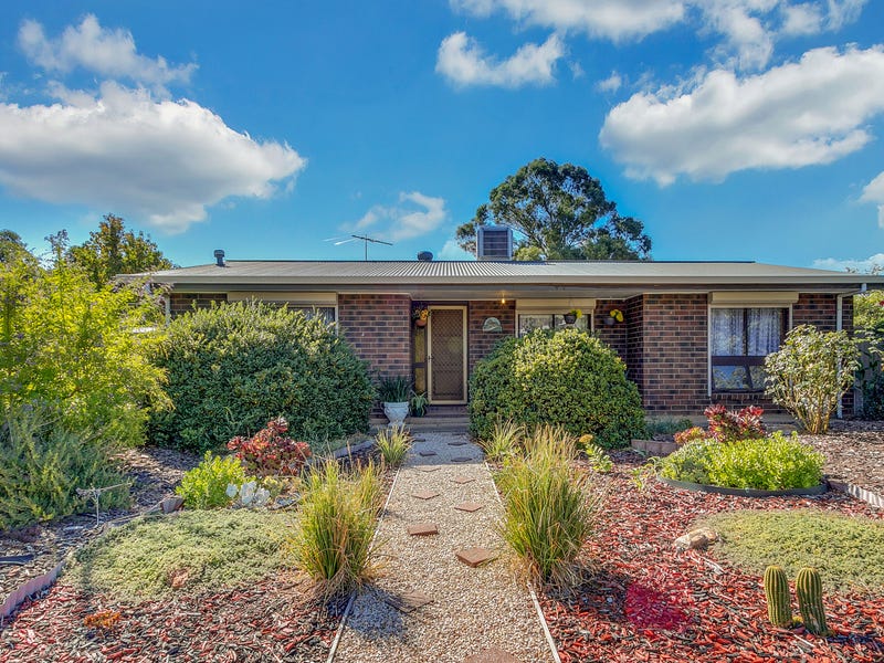 4 Hammond Avenue, Morphett Vale, SA 5162