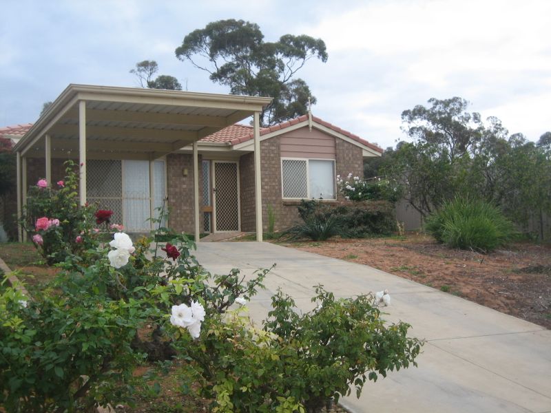 Houses for Rent in Berri, SA 5343 Houses for Rent in Berri, SA 5343