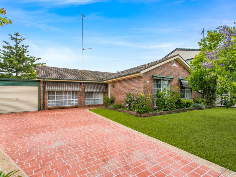 25 Solander Drive, St Clair, NSW 2759 House for Sale